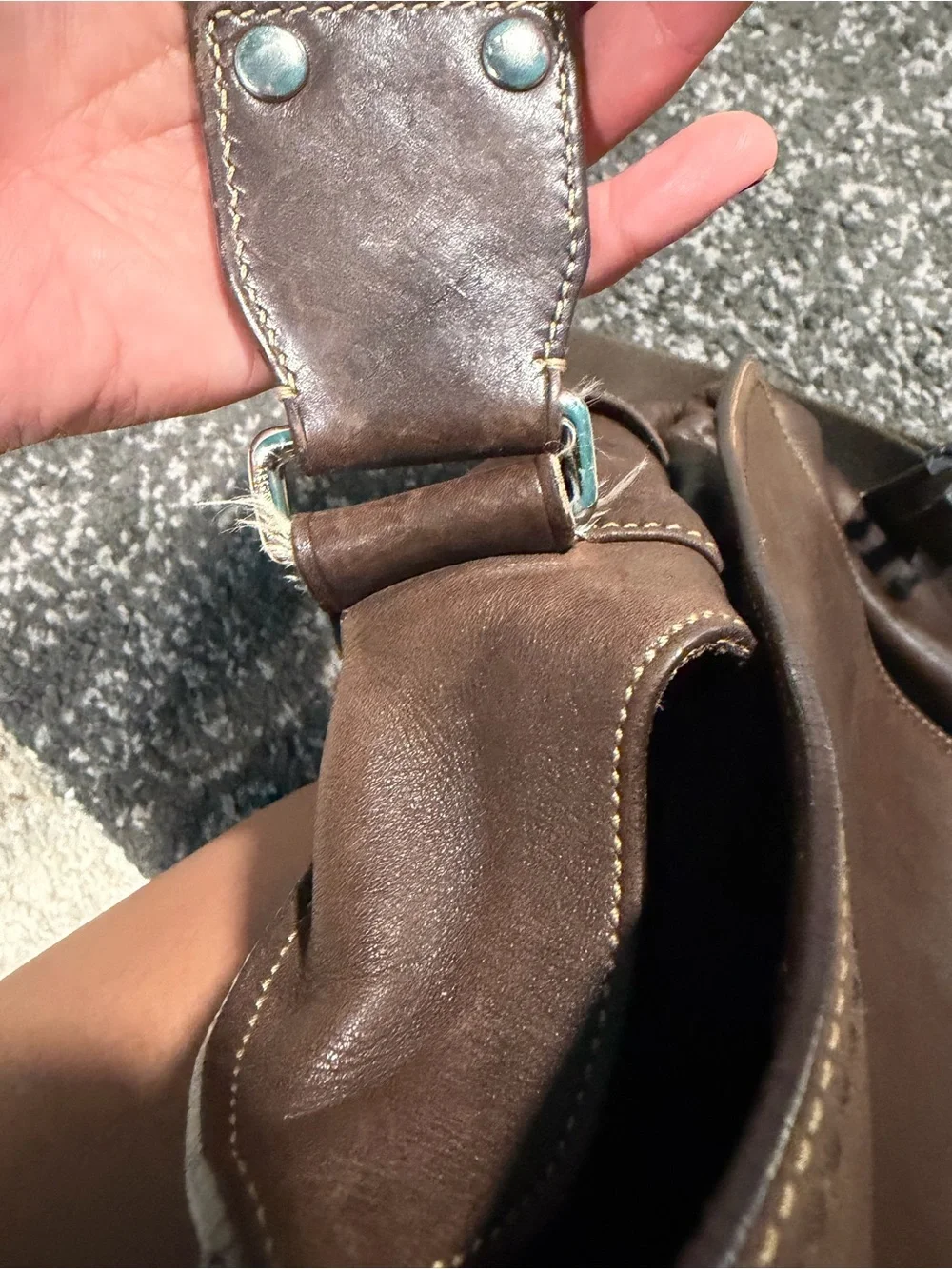 Brown Leather Messenger Bag for Men - Classic Crossbody Carry